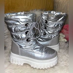 Rouge Helium Puffer Boots Silver Side Zipper 7